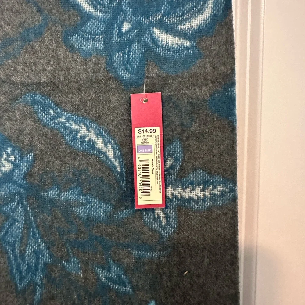 Merona Blue Floral Scarf - Picture 3 of 3